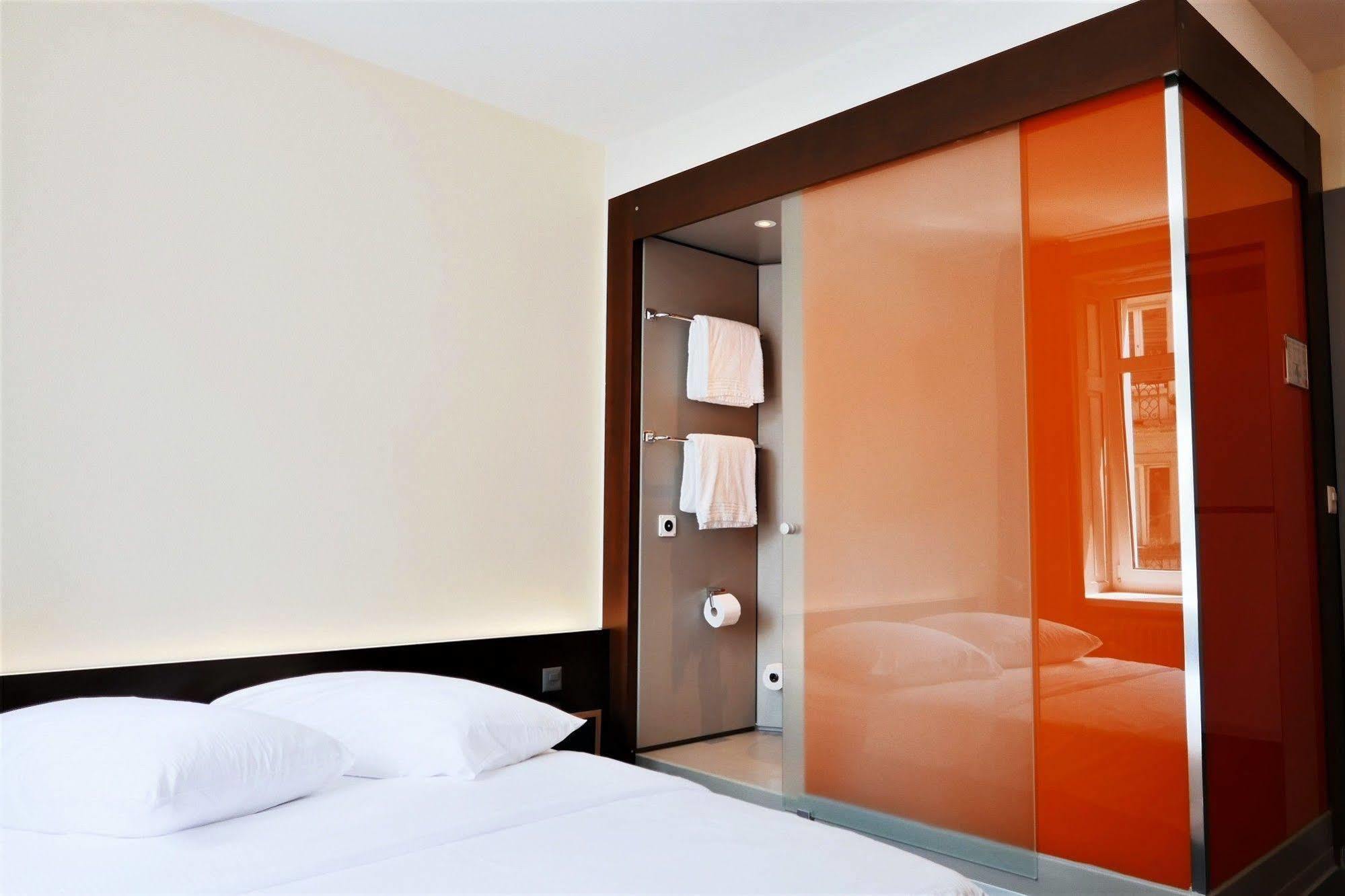 Easyhotel Zuerich City Centre Eksteriør billede